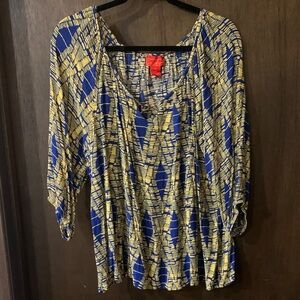 *4/$20*  Women's Blue and Yellow Blouse 1x